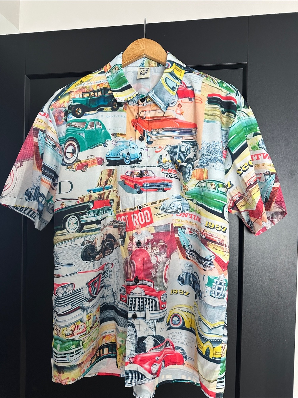 Multicolor Vintage Car Print Short-Sleeve Button-Up Shirt